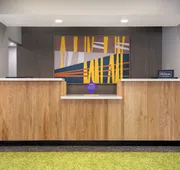 Spark by Hilton Toronto Airport hotel detail image 4
