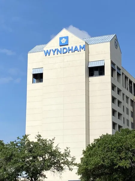 Wyndham Houston near NRG Park/Medical Center hotel detail image 2