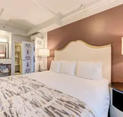Inn At The Park hotel detail image 7