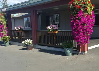 Rodeway Inn Enumclaw Mount Rainer-Crystal Mountain Area hotel thumbnail 2
