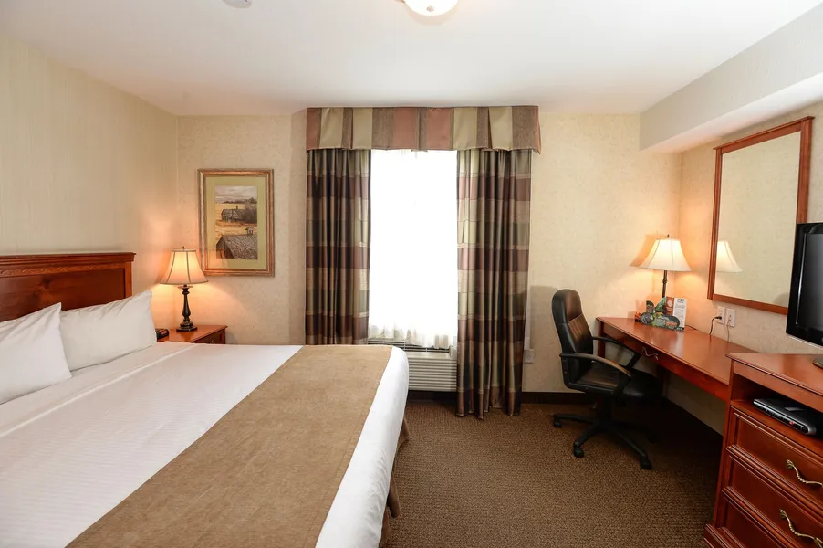 Quality Inn & Suites hotel detail image 6