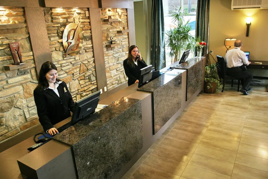 Days Inn by Wyndham Levis hotel detail image 2