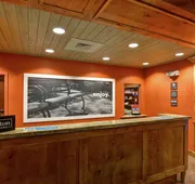 Hampton Inn and Suites New Hartford/Utica hotel detail image 7