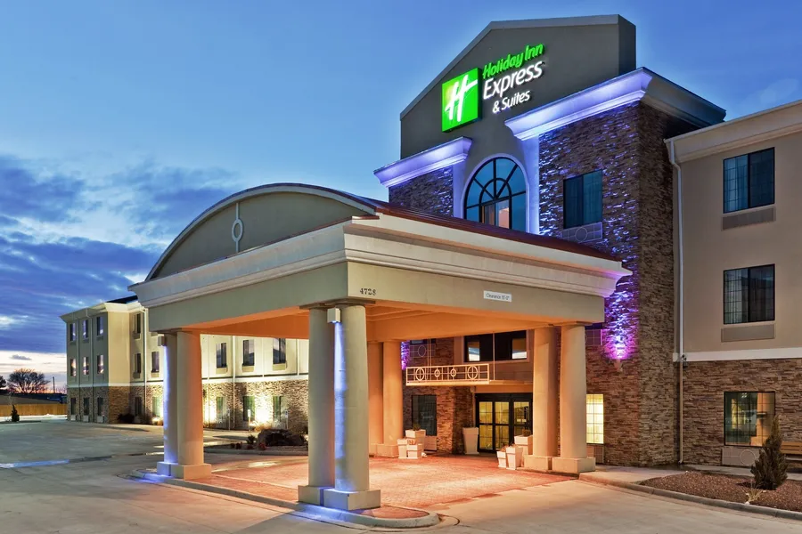 Holiday Inn Express Hotel & Suites Clovis by IHG hotel detail image 2