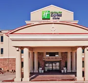 Holiday Inn Express Hotel & Suites Clovis by IHG hotel detail image 3