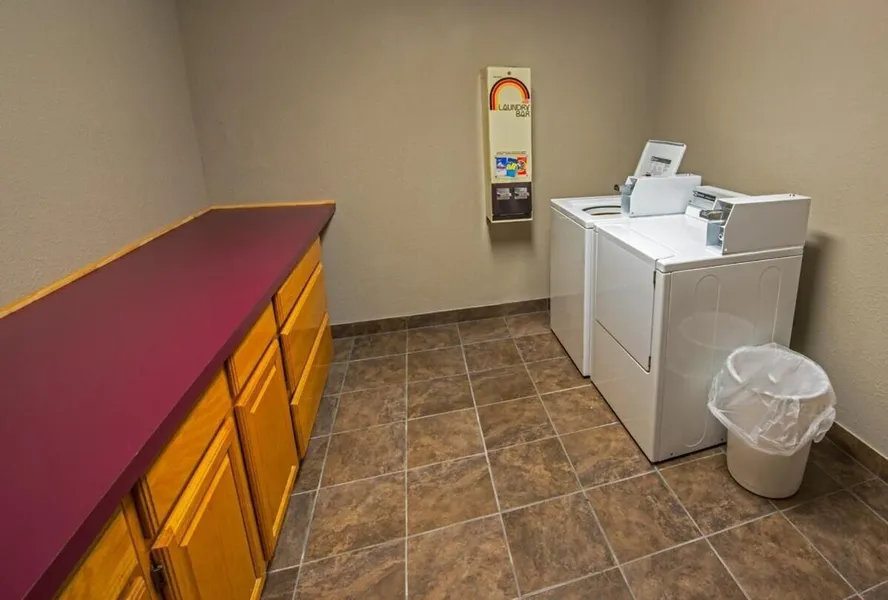 Boarders Inn & Suites by Cobblestone Hotels - Munising hotel detail image 6