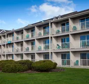 Hi-Tide Oceanfront Inn hotel detail image 3