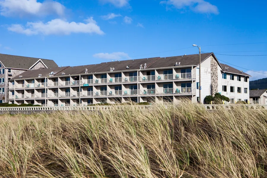 Hi-Tide Oceanfront Inn hotel detail image 6