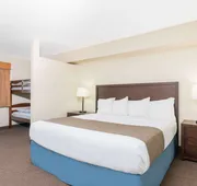 Days Inn & Suites by Wyndham Baxter Brainerd Area hotel detail image 3