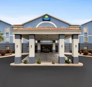 Days Inn & Suites by Wyndham Prattville-Montgomery hotel detail image 3