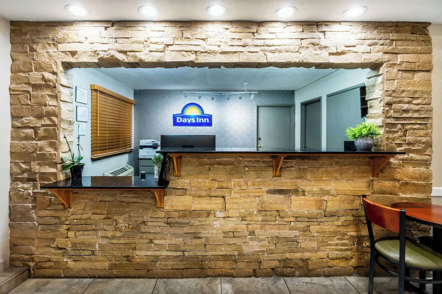 Days Inn by Wyndham Los Lunas hotel detail image 6