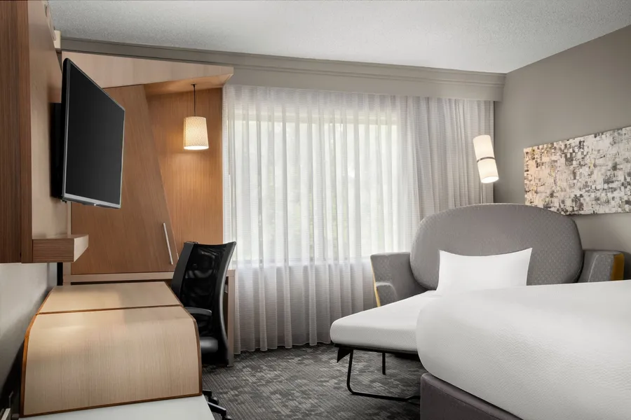 Courtyard by Marriott Lafayette Airport hotel detail image 6