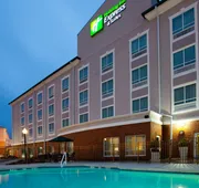 Holiday Inn Express & Suites Valdosta West - Mall Area by IHG hotel detail image 4