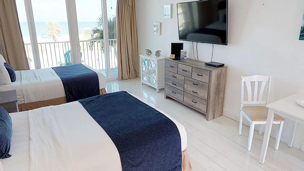 Island Inn Beach Resort hotel detail image 6