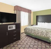 Baymont by Wyndham Holland hotel detail image 3