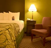 Baymont by Wyndham Holland hotel detail image 4