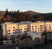 Courtyard Boone hotel detail image 3