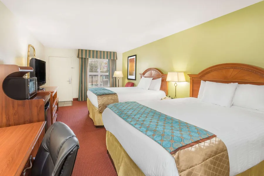 Baymont by Wyndham Orangeburg North hotel detail image 6