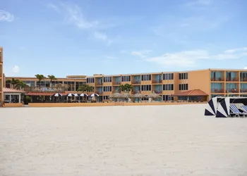 Dolphin Beach Resort hotel thumbnail 6