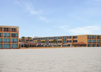 Dolphin Beach Resort hotel thumbnail 7