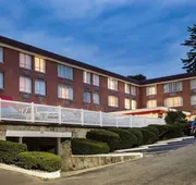 Ramada by Wyndham Ligonier hotel detail image 3