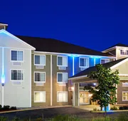 Holiday Inn Express & Suites New Buffalo by IHG hotel detail image 3