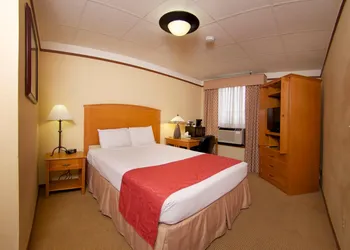 Historic Plains Hotel hotel thumbnail 7