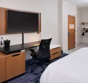 Fairfield Inn & Suites by Marriott Arlington Six Flags hotel detail image 7