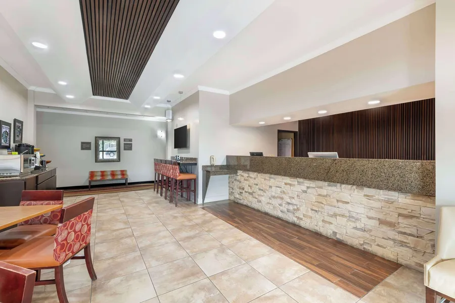 Best Western Plus Albert Lea I-90/I-35 Hotel hotel detail image 2