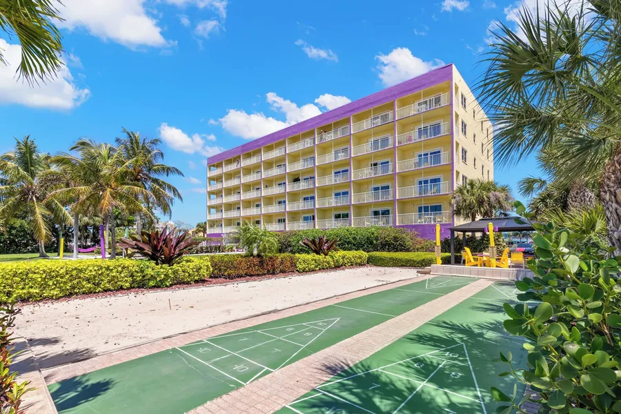 South Beach Condo Hotel hotel detail image 6