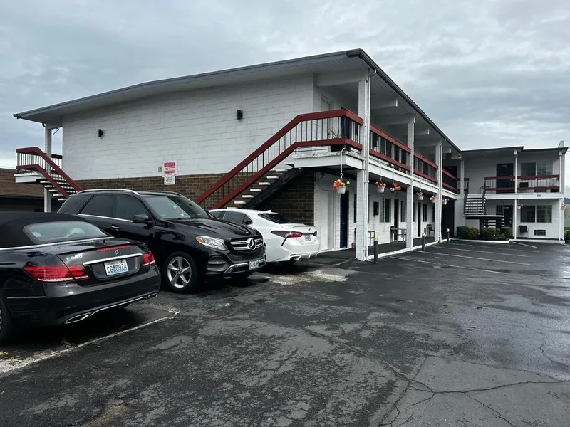 Travelers Inn by OYO Longview Kelso hotel detail image 2