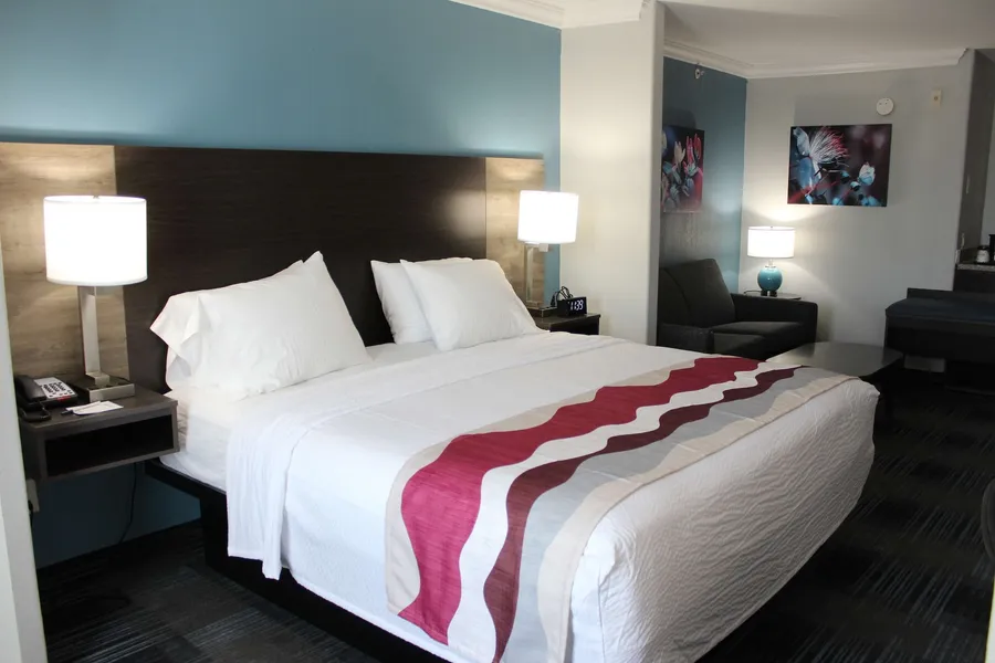 Best Western Medical Center North Inn & Suites Near Six Flags hotel detail image 6