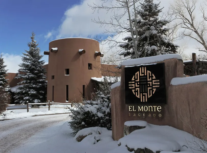 El Monte Sagrado Living Resort & Spa hotel detail image 2