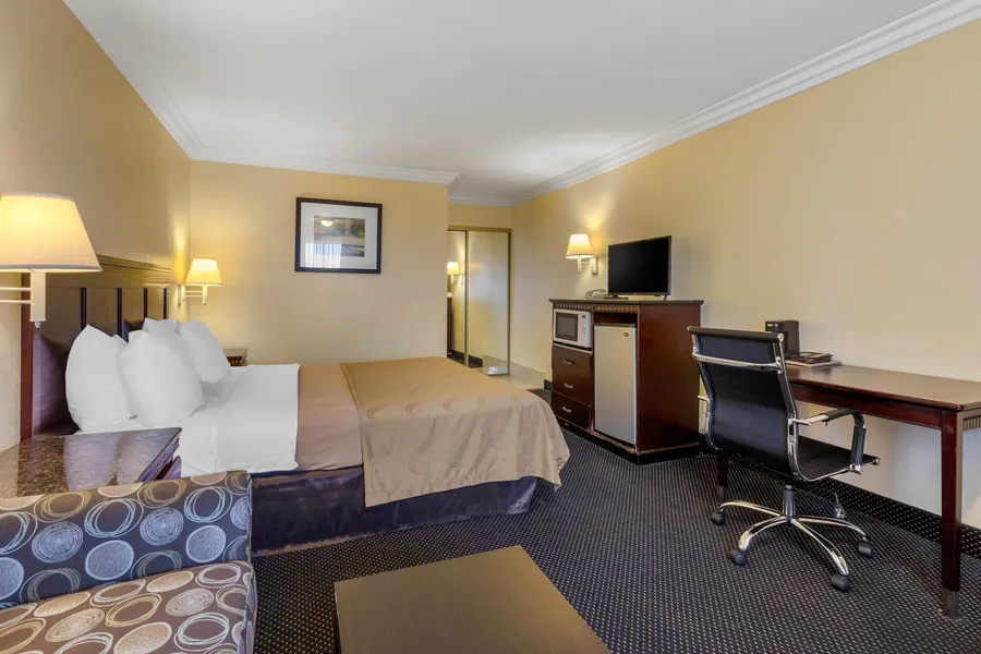 Quality Inn - Torrance Lomita hotel detail image 6