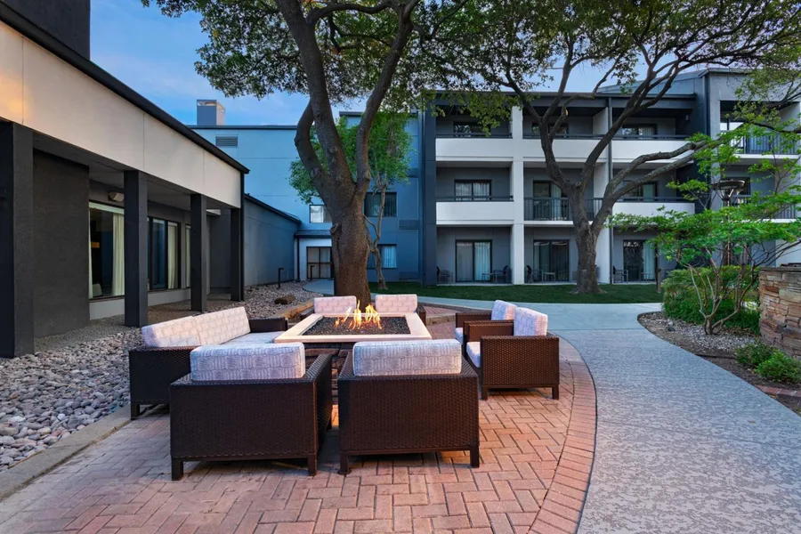 Courtyard by Marriott Dallas Richardson at Spring Valley hotel detail image 6