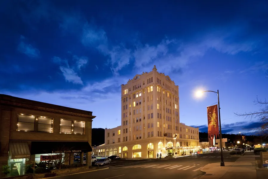 Ashland Springs Hotel hotel detail image 2