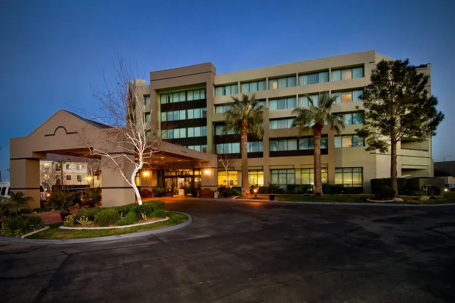 Holiday Inn Palmdale-Lancaster by IHG hotel detail image 6