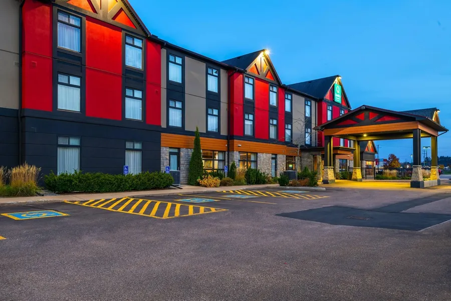 Quality Inn and Suites Petawawa hotel detail image 6
