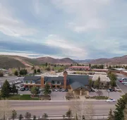 DoubleTree by Hilton Park City - The Yarrow hotel detail image 3