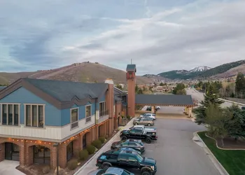 DoubleTree by Hilton Park City - The Yarrow hotel thumbnail 5