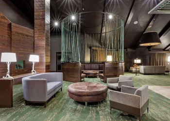 DoubleTree by Hilton Park City - The Yarrow hotel thumbnail 6