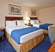 Holiday Inn Express Hotel & Suites Paragould by IHG hotel detail image 7