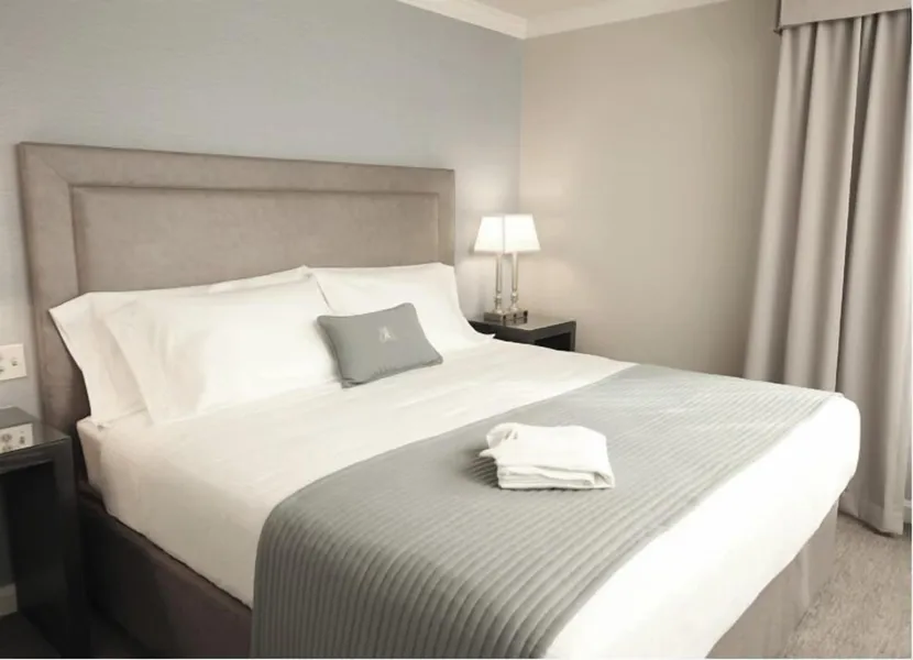 Ethan Allen Hotel hotel detail image 6
