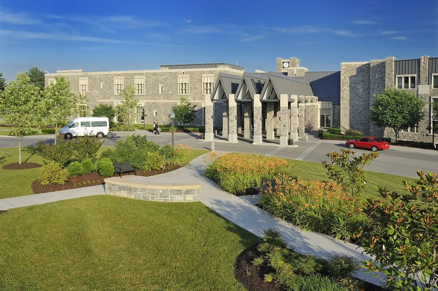 The Inn at Virginia Tech and Skelton Conference Center hotel detail image 2