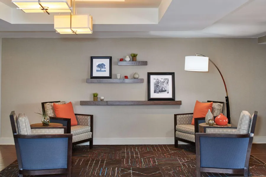 Hampton Inn & Suites Chapel Hill/Durham, Area hotel detail image 6