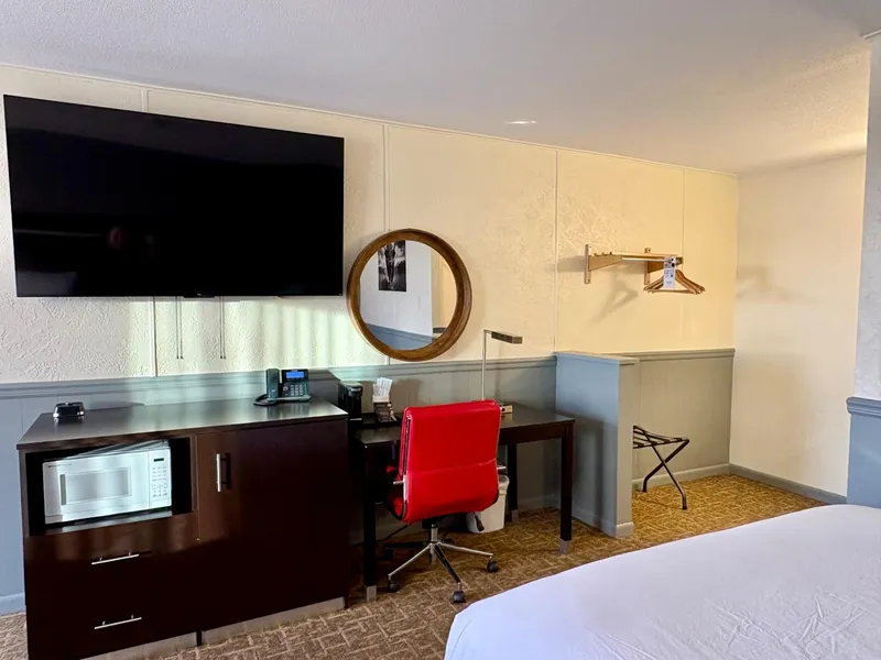 Americas Best Value Inn Wall hotel detail image 6