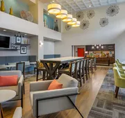 Hampton Inn & Suites by Hilton Edmonton/West hotel detail image 3