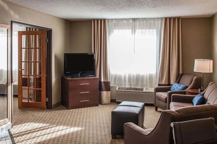 Comfort Inn Fergus Falls hotel detail image 6
