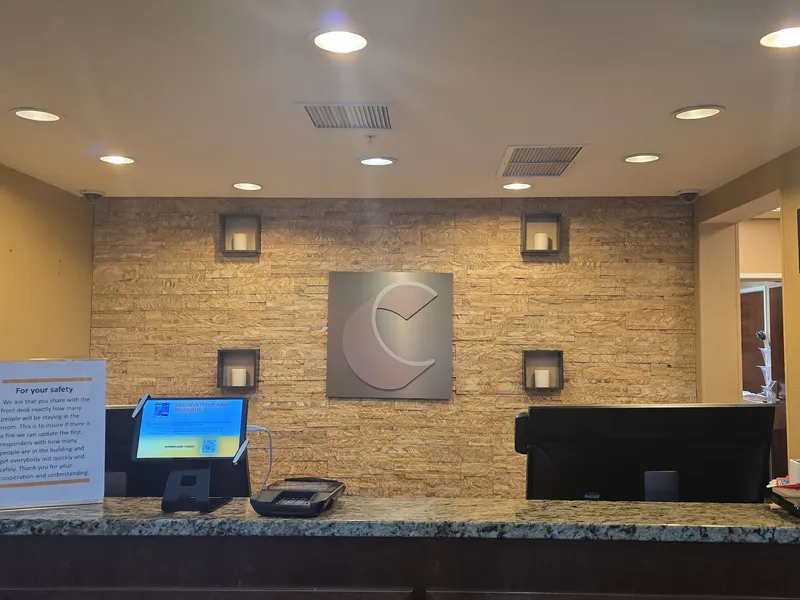 Comfort Suites Fargo Medical Center hotel detail image 6