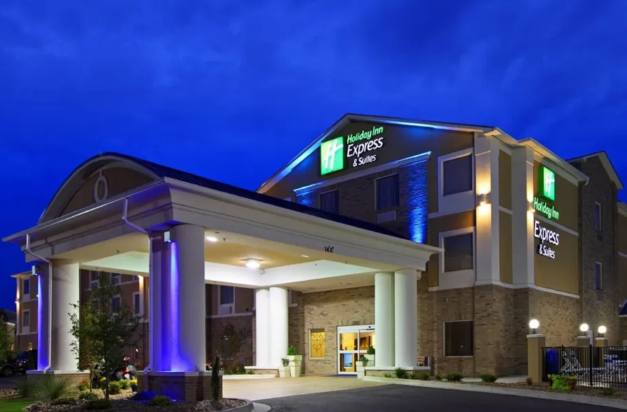 Holiday Inn Express Gloucester by IHG hotel detail image 2